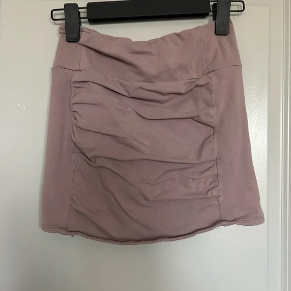 Free People Ruched Mauve Women's Mini Skirt - Picture 4 of 4